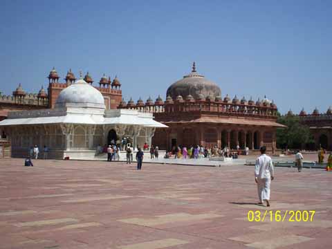 TVレポーターインド